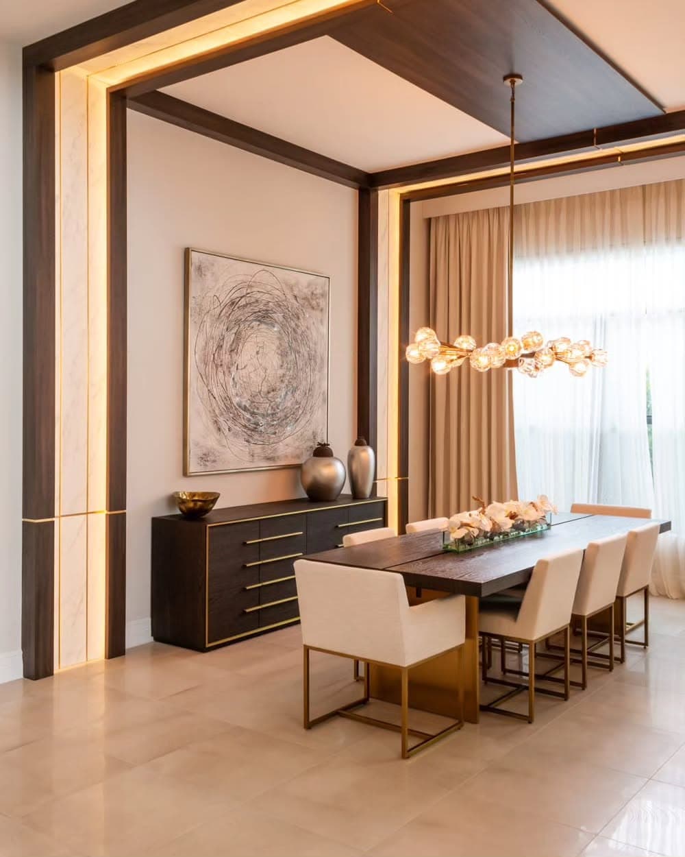 Luxury Dining Unit